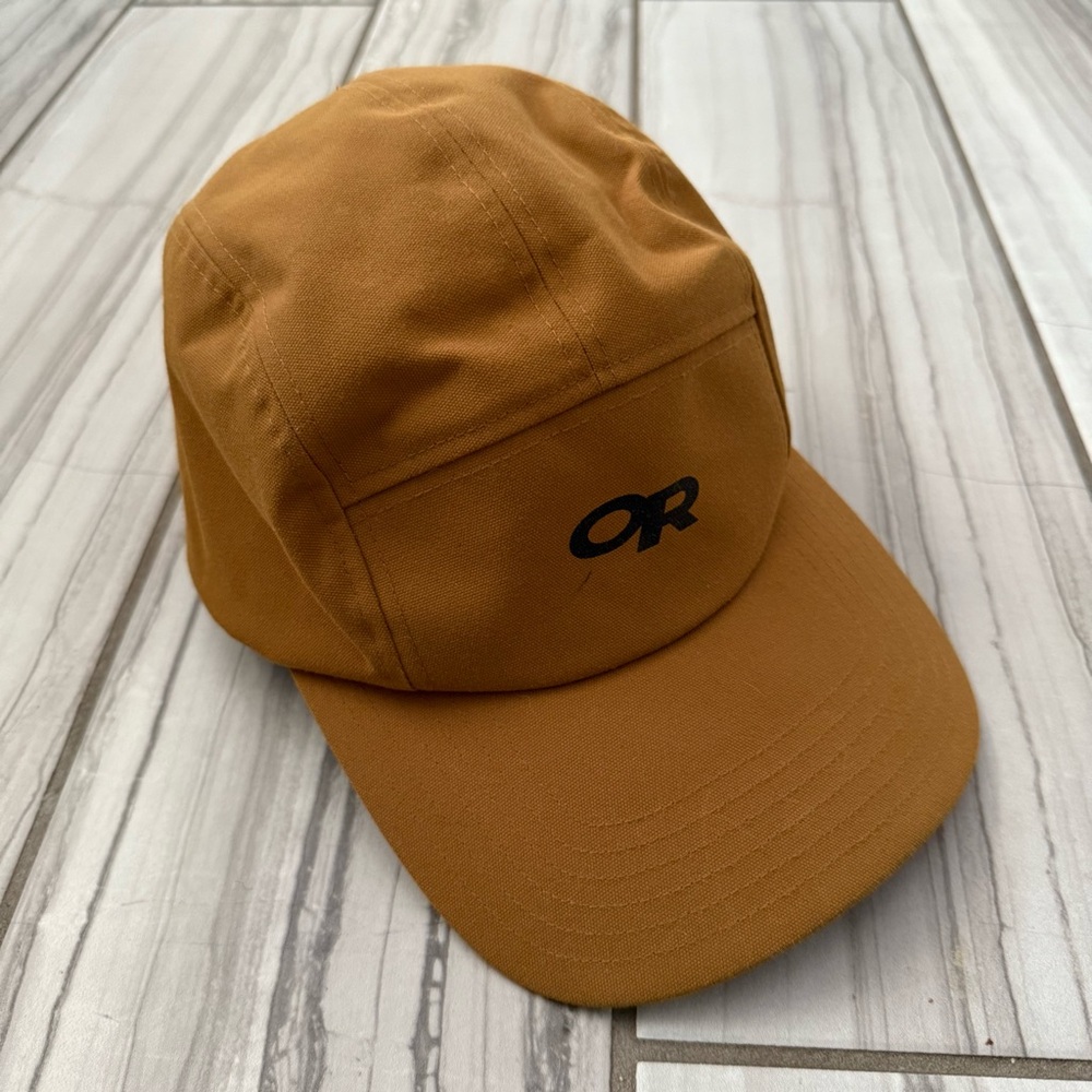 Outdoor Research insulated hat. EUC like new